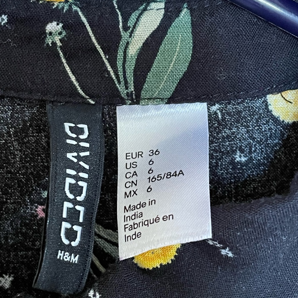 H&M Divided Shirt 6 - Picture 6 of 9